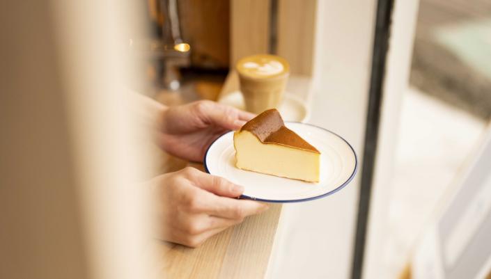NEW ARRIVAL / Basque Cheesecake